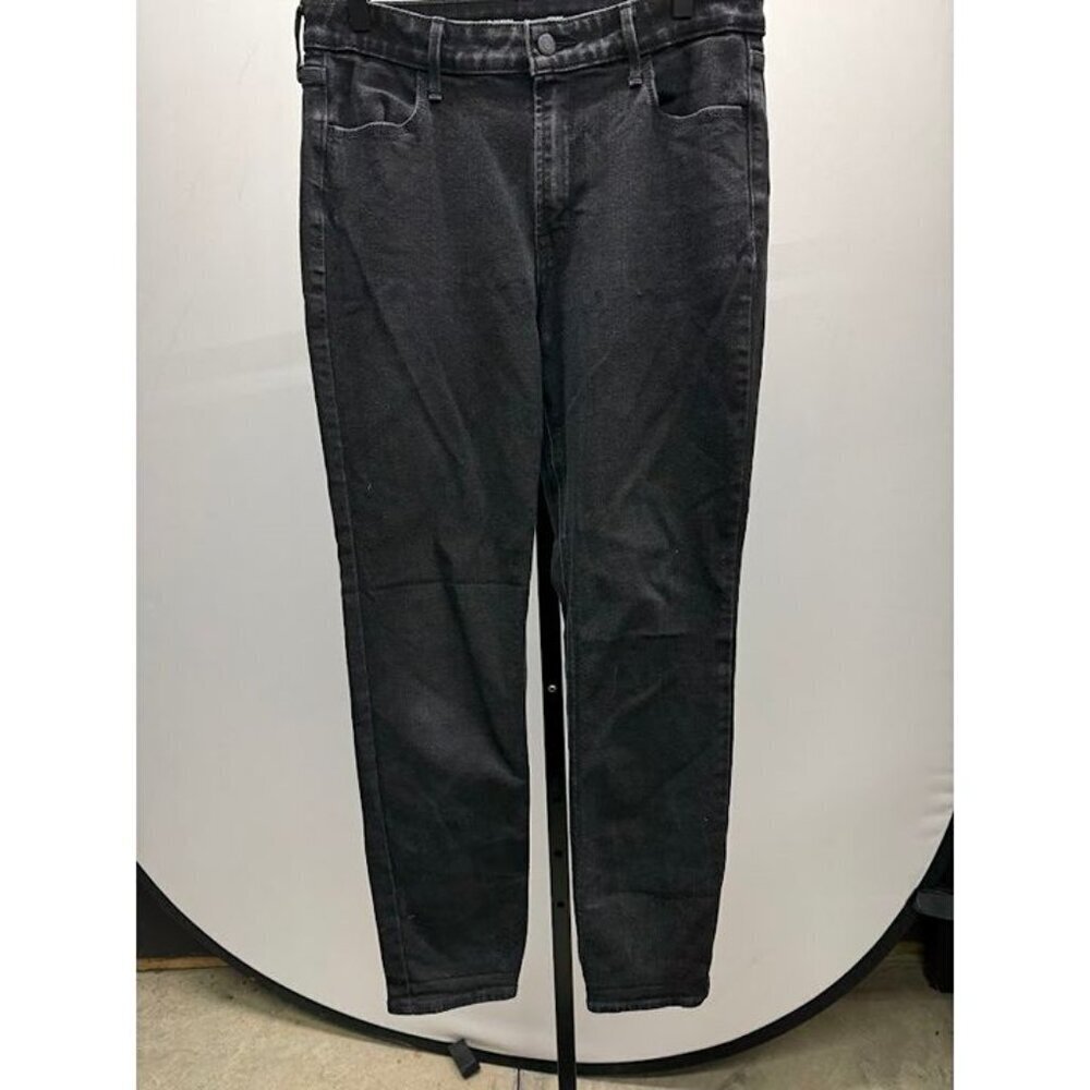 Old Navy High Rise Straight Black Jeans.